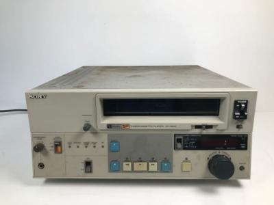 Sony U Matic SP video cassette player VP-9000 For parts or repair