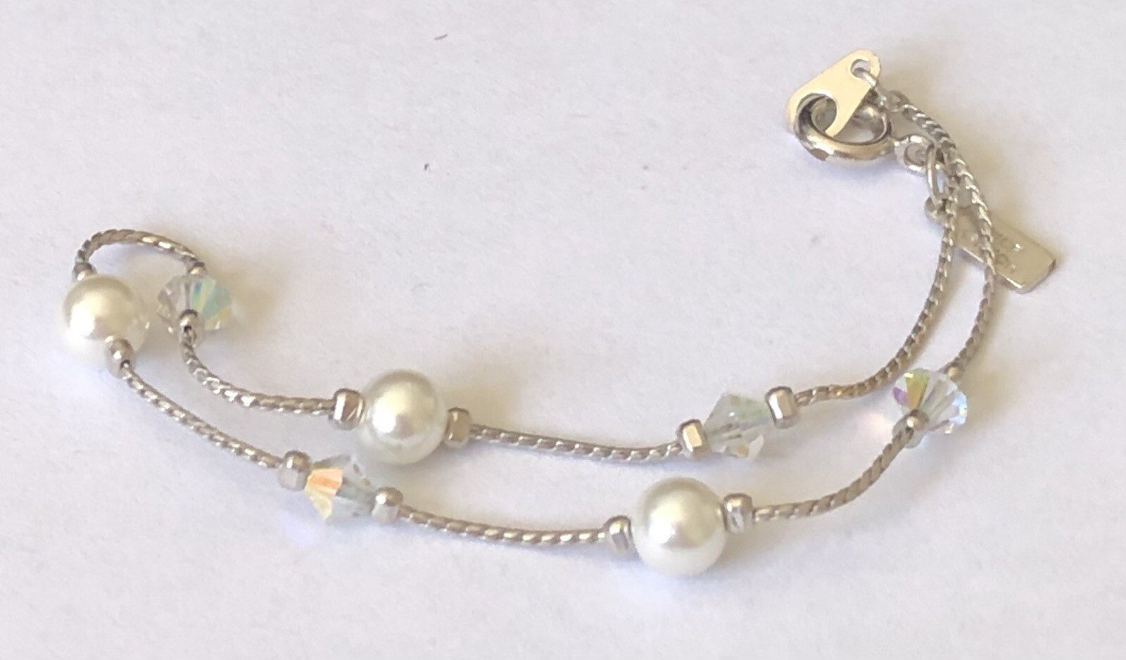 Vintage NICE 18KTCH Faux Pearl & Glass Bead Station Bracelet 6.5" Long