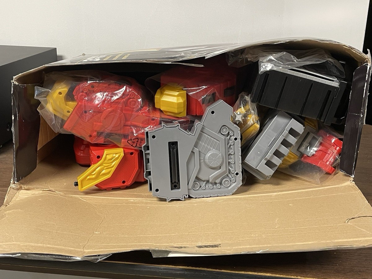 Bandai Power Rangers Ninja Steel Lion Fire Fortress Zord Playset
