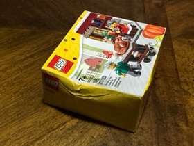 Lego Seasonal, #40123  Thanksgiving Feast, New in Sealed Box - Minifigures