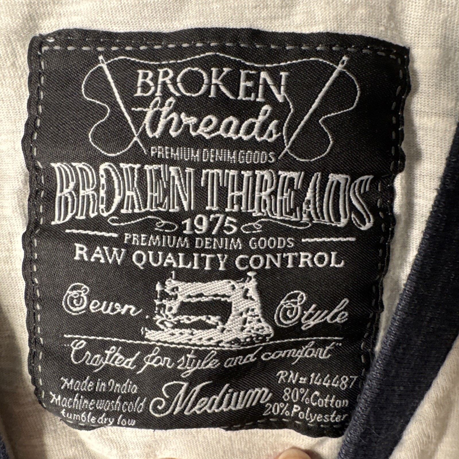 broken threads shirt Size Medium - image 4