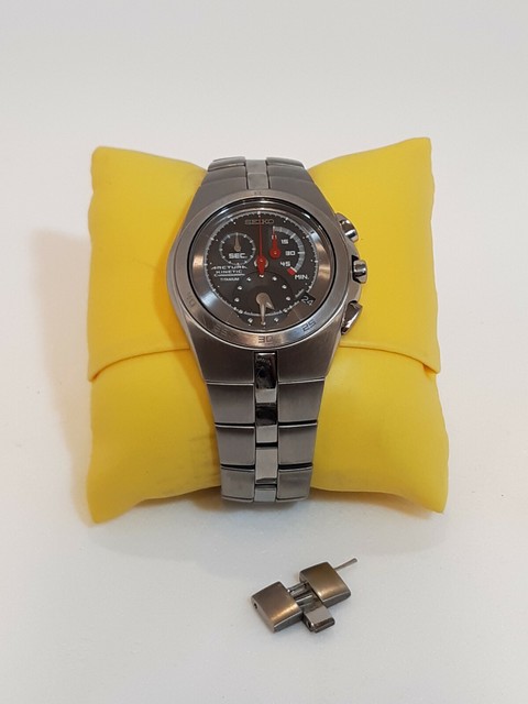 seiko titanium 100m watch