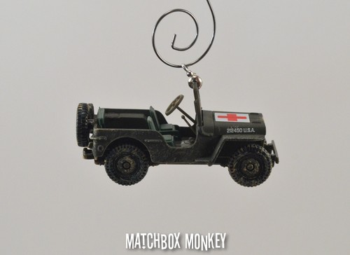Hacksaw Ridge Medic Jeep Willys WWII Omaha Beach Army USA Christmas Ornament - Picture 8 of 8