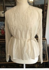Antique Edwardian 1900 s White Lawn Blouse With Embroidery.