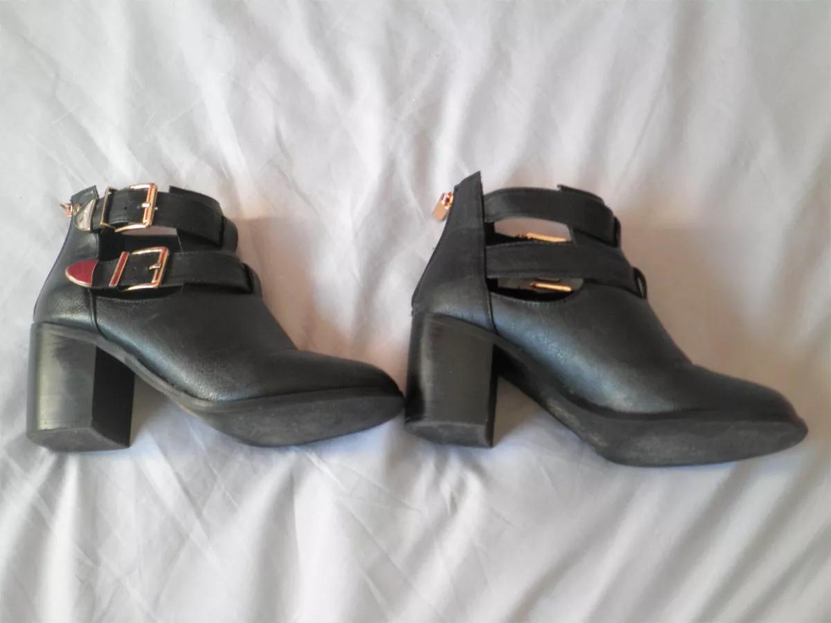 Bottines noires ouvertes sale