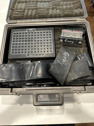 International ZTSE4445 120 Pin Breakout Box DLC Detroit Diesel Tool