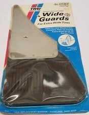 NOS TRW Service Line 21" x 9-3/4" Stainless Steel & Black Splash Guards USA PAIR