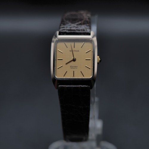 Orologio Waltham Dynax Quarzo Tank Quadrante Oro Corona Zaffiro Cinturino Pelle - Foto 3 di 9