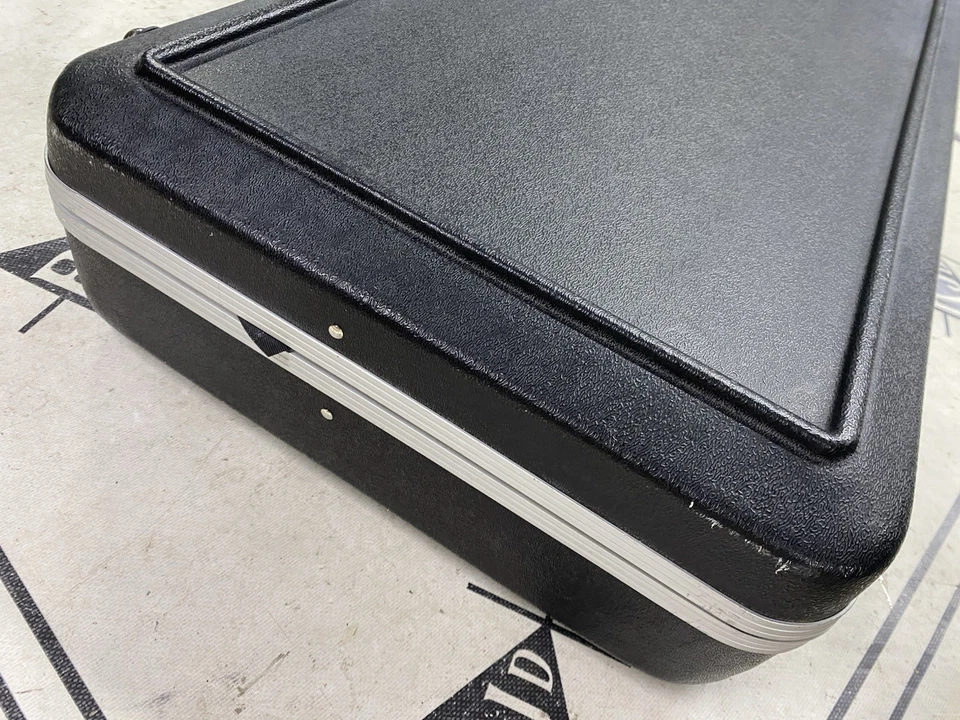 BC Rich Mockingbird Eagle Electric Bass Guitar Molded Hard Case ABS - Image 2 of 4