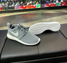 Nike Roshe One Wolf Grey / White Sneakers