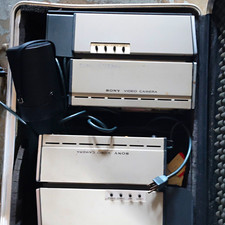 2 Cameras 3200 Sony 70 cameras lot of two both turn on  and 1 zoom lens