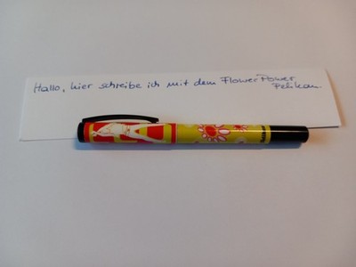 Pelikan Füller Blumen Girlpower Füllfederhalter