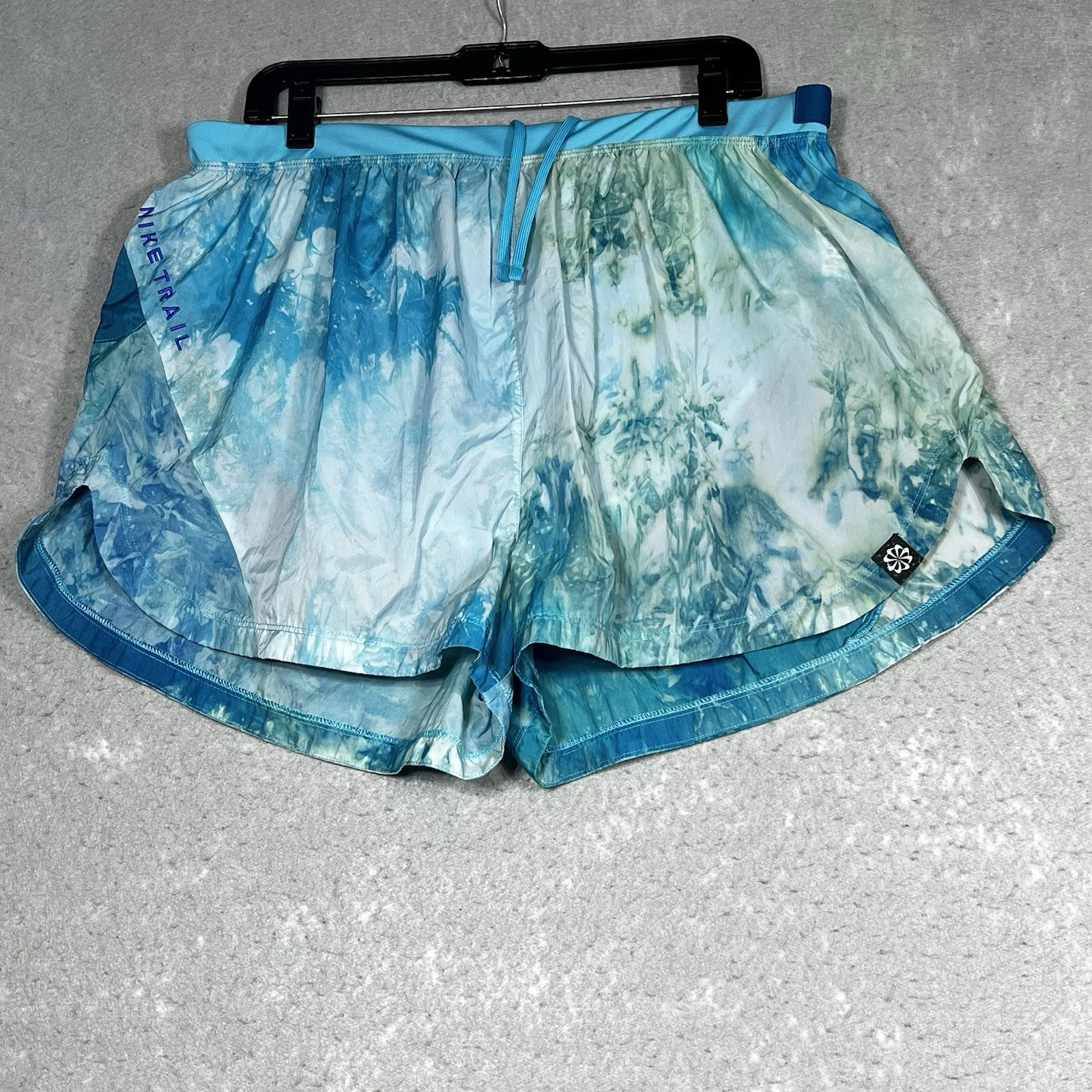 Nike Dri-FIT Repel Mid-Rise 3" Trail Running Shorts DX1021-085 Women’s XL $75