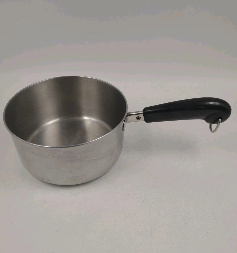 REVERE WARE 1 1/2 Qt. Sauce Pan Stainless Steel Clinton IL USA 1801 NO LID 99d