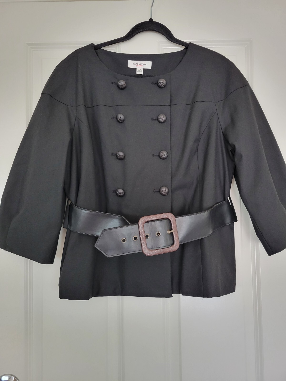 Isaac Mizrahi NWT Women’s Size 18 Black Lined Career Jacket Blazer New With Tag.
