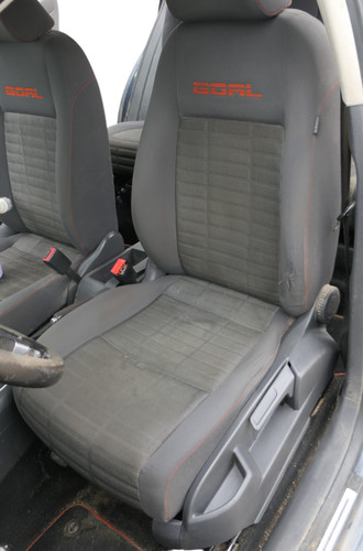 Golf Plus 5M 6 1K 5K Kombi Sitz vorne links Fahrersitz 4/5-Türer GOAL Tour SHZ