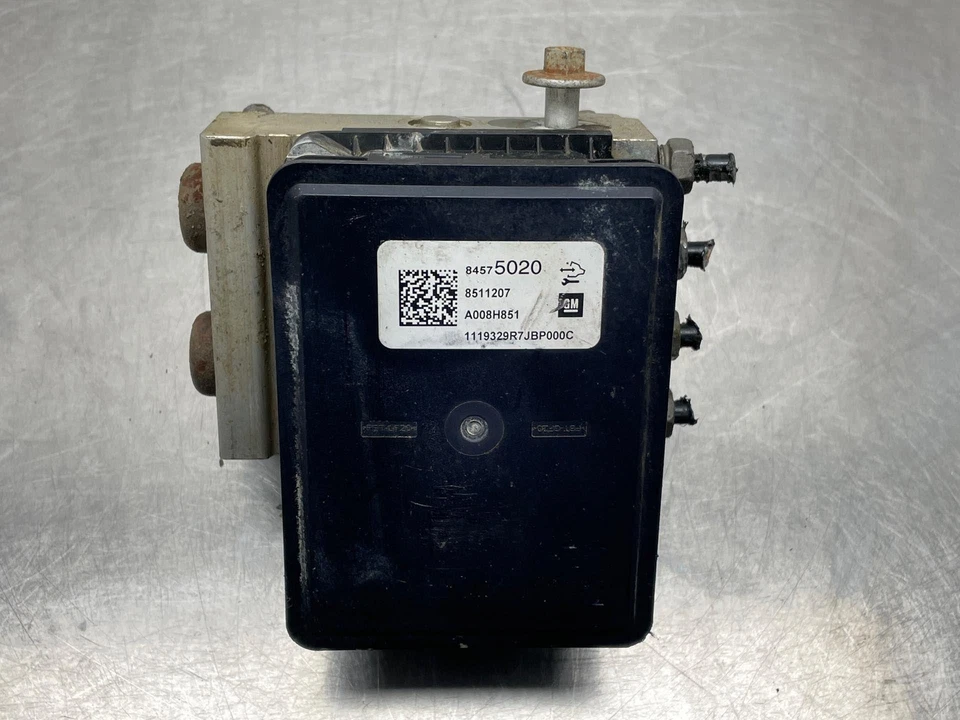 2020 GMC VAN SAVANA 2500 Antilock Brake Pump Control 52K 84575016 84575020 18 24 - Image 3 of 4