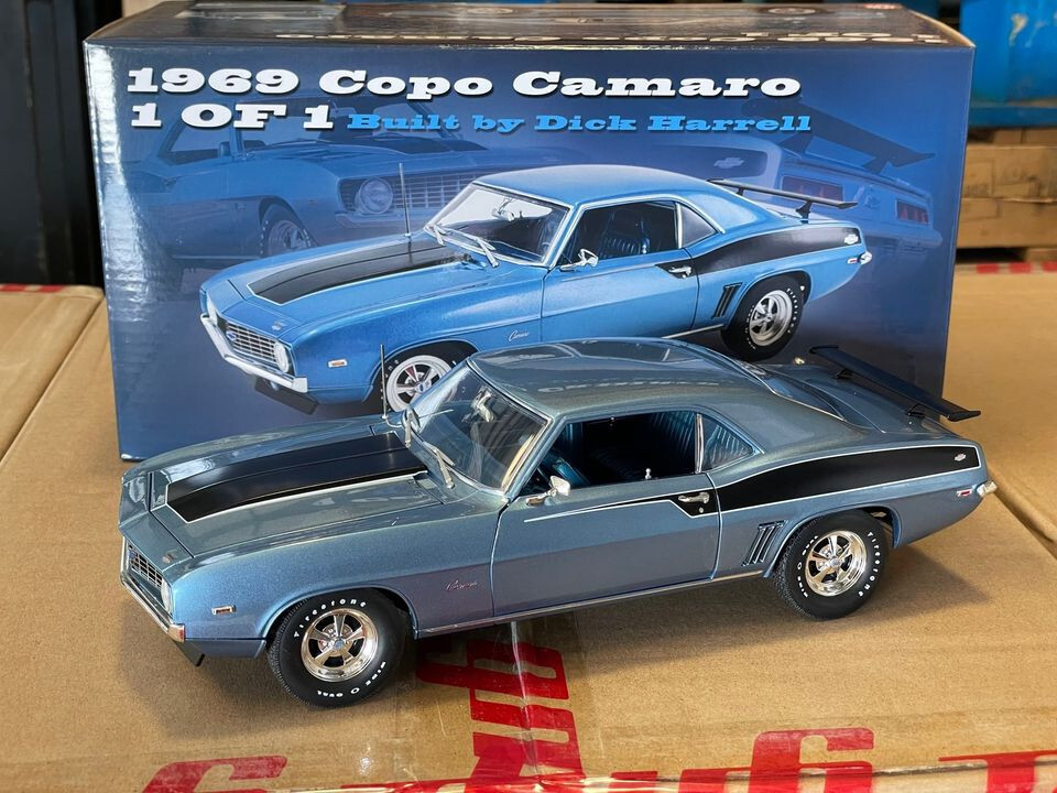 1/18 1969年　COPO カマロ　ドラッグレーサー 1/18 1969年 COPO カマロ ドラッグレーサー - メルカリ