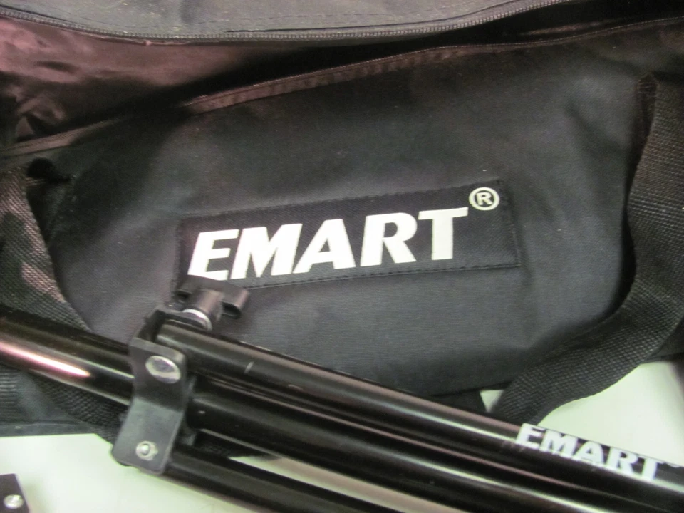 EMART 600W Photography Umbrella Continuous Lighting Kit - Image 4 of 4