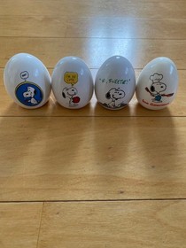 Snoopy Ceramic Egg Decor, Vintage, Easter Tabletop Figurine