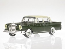 Mercedes W111 220 SE green-white diecast model car Altaya 1/43