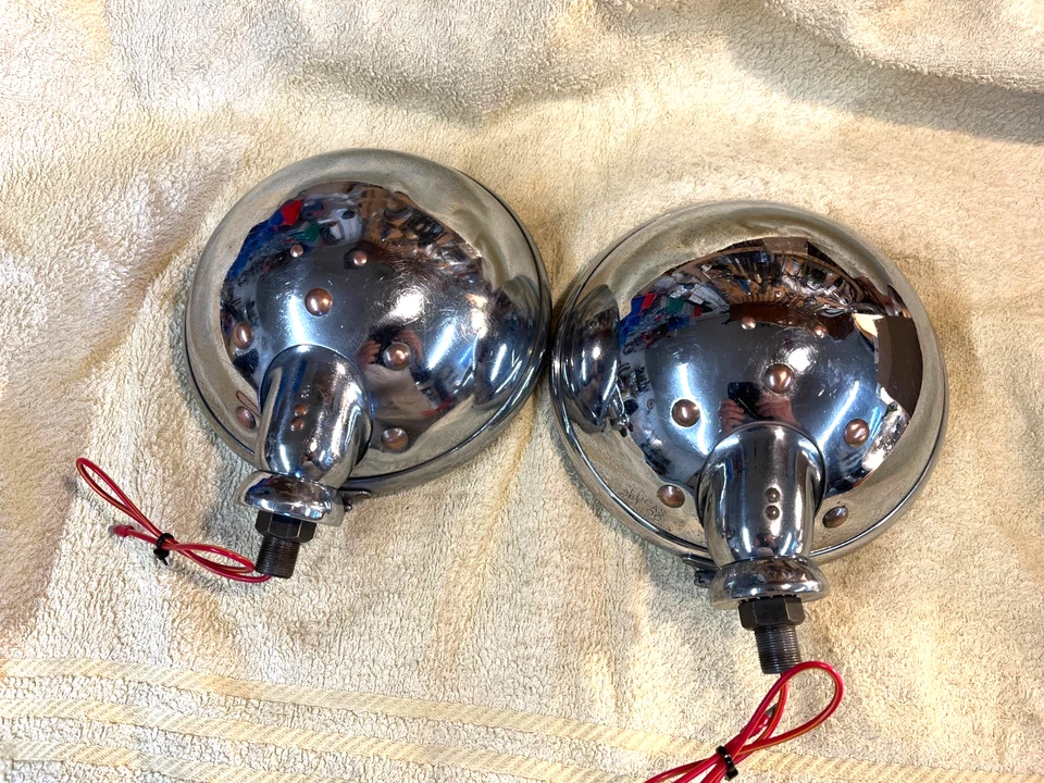 PAR DE FAROS ANTINIEBLA LUCAS SFT700 ROVER TRIUMPH TR3 ALVIS BRISTOL JAGUAR REACONDICIONADOS Foto 2 de 4