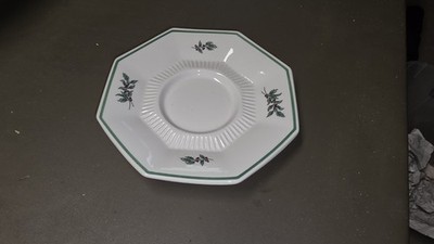 Nikko Christmastime Octagon Salad Dessert Plate