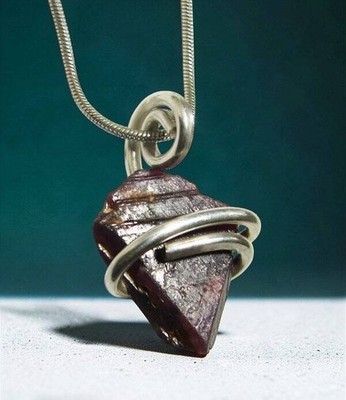 July Birthstone Pendant Indian Merlin's Mine Blood Red Ruby Etched Record #15