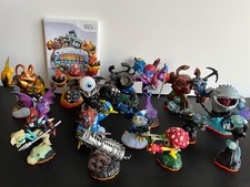 Skylanders Giants Lot of 15 plus Game