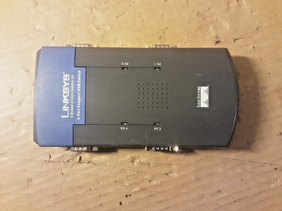 CISCO LINKSYS PS2KVM4 4 Port Compact KVM Switch - Image 2 of 4