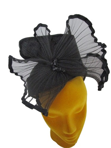Jack McConnell Boutique 60s Designer Hat Haute Couture White  display picture 3