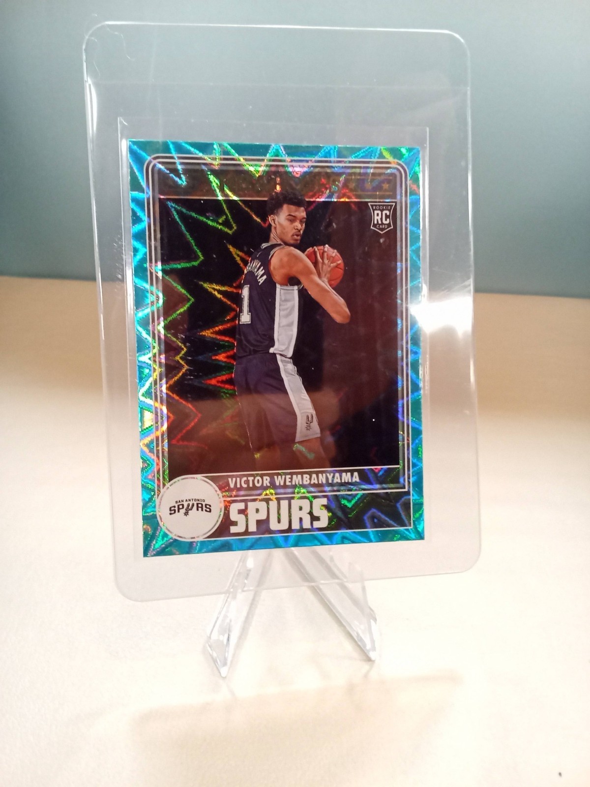 2023 Panini NBA Hoops - Hoops Tribute Victor Wembanyama #298 Teal Explosion (RC)