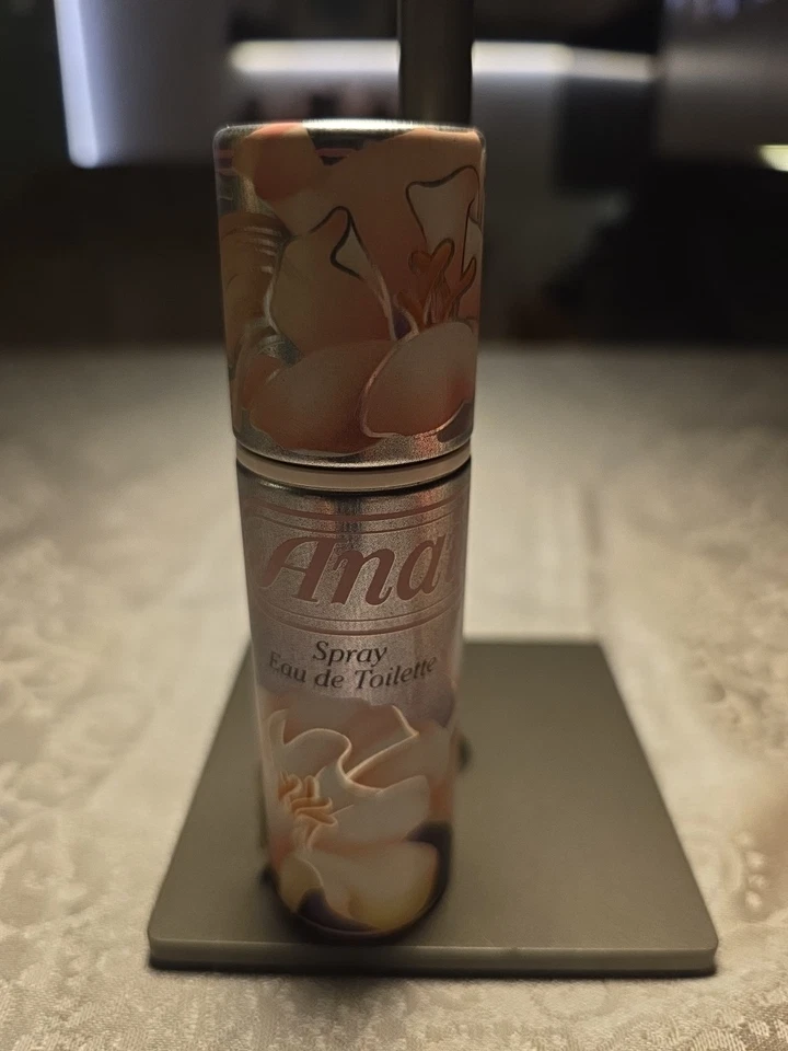 Cacharel Anais Anais 31 Eau de Toilette Natural Spray - Bild 2 von 4