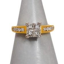 PRE-OWNED 18CT GOLD PRINCESS CUT DIAMOND RING SIZE M