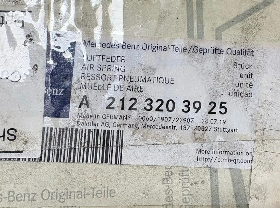 НОВАЯ ОРИГИНАЛЬНАЯ ЛЕВАЯ ПНЕВМАТИЧЕСКАЯ ПРУЖИНА ЗАДНЕГО ВОДИТЕЛЯ MERCEDES BENZ 2123203925 - Изображение 2 из 2