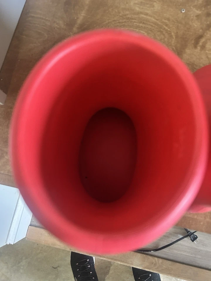 Big Red Size 8 Boots unisex Astro Boy - Image 4 of 4