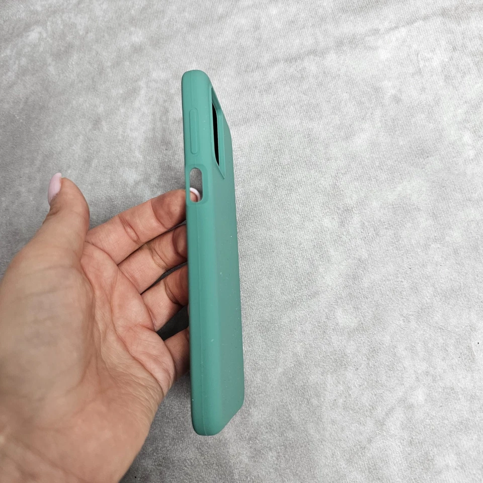 Funda de silicona verde bosque kwmobile para Motorola Moto G54 5G TPU suave cubierta de teléfono Foto 4 de 4