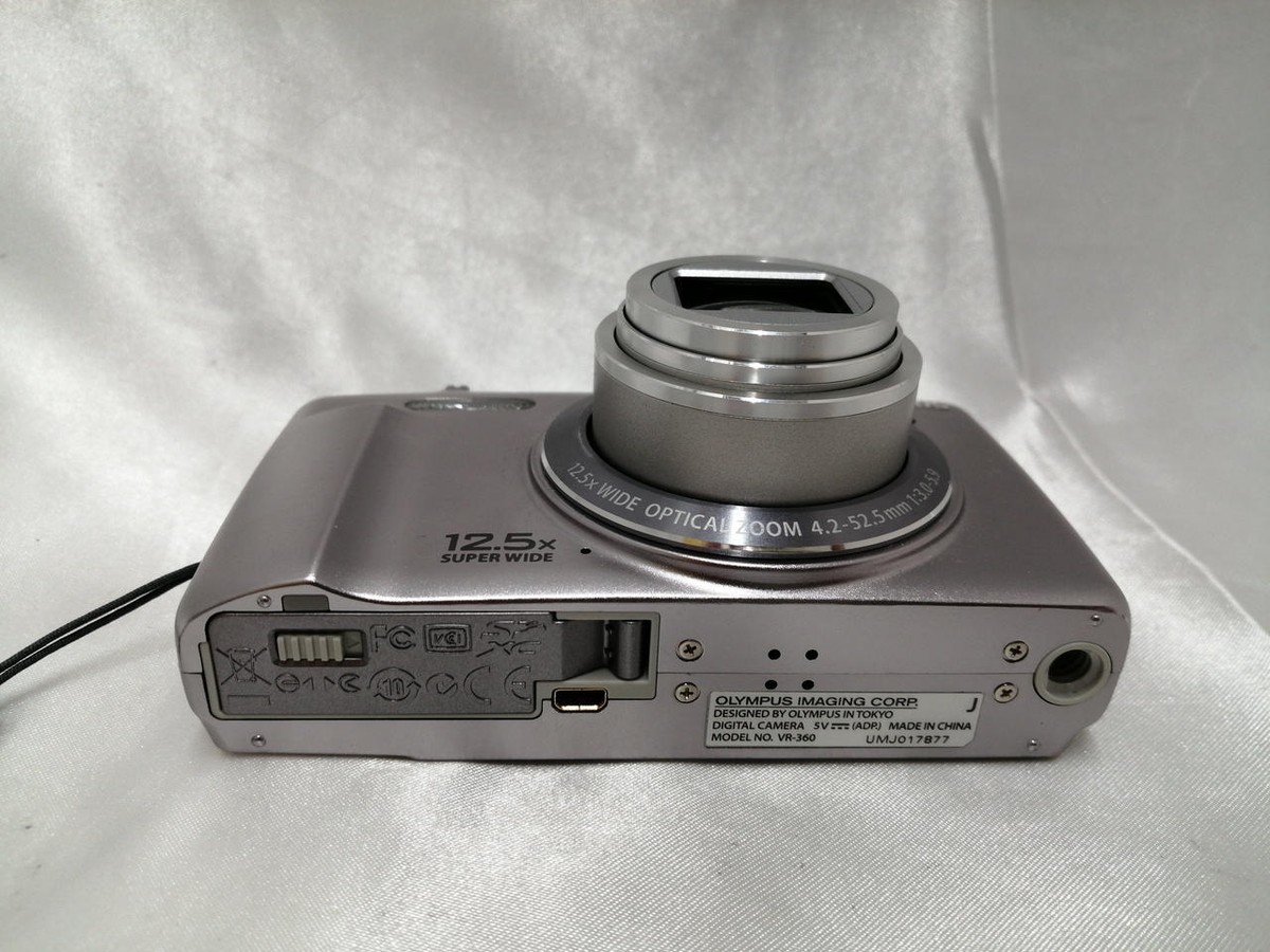 Olympus Digital Compact Camera Model number: VR-360 Used in Japan