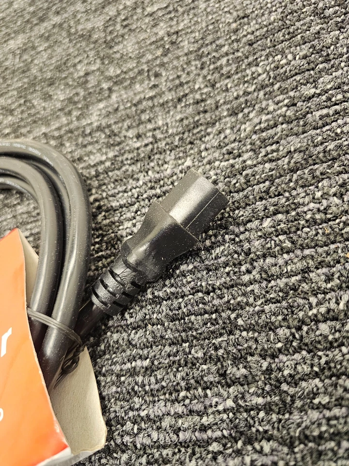 Hosa PWC-408 Power Cord, IEC C13 to NEMA 5-15P, 8 ft Black PVC Jacket - Image 3 of 4