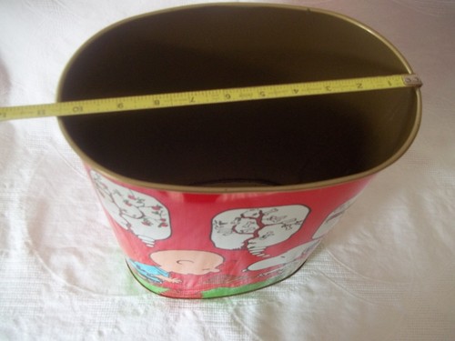 Canasta de basura roja vintage 1965 Peanuts Snoopy Charlie Brown Cheinco EE. UU. - Imagen 11 de 14