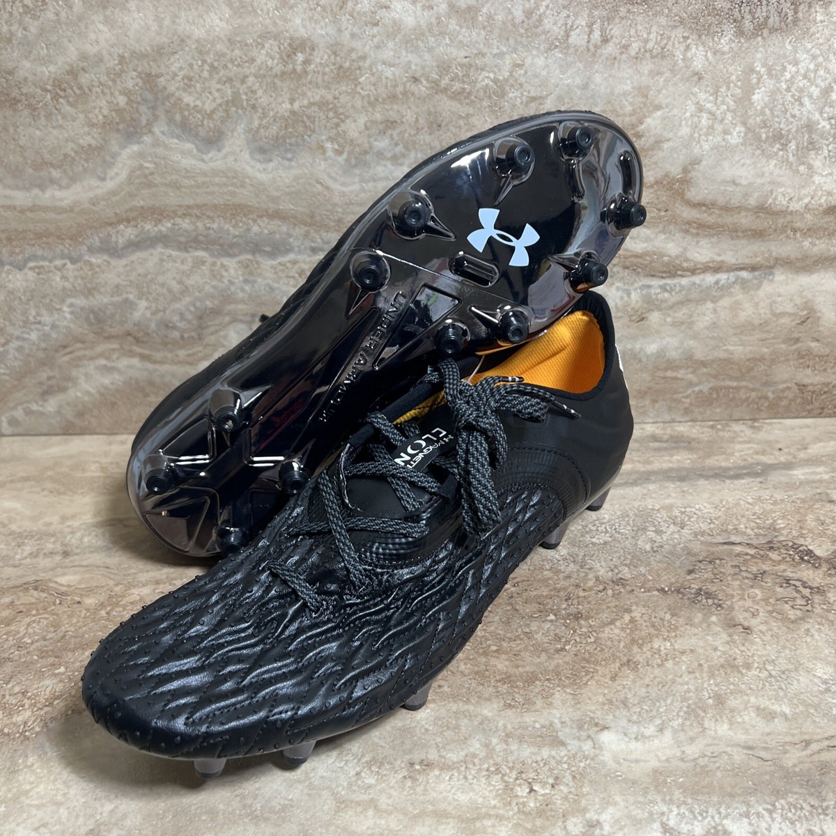 Under Armour Clone Magnetico Pro 2 FG Black Orange Cleat  display picture 2