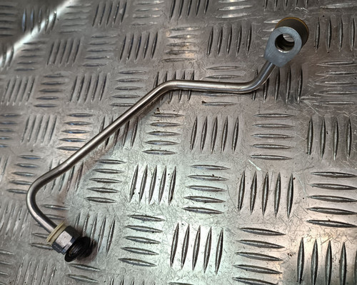 OPEL ASTRA K 1,0 TURBO 12V Original Turbolader Ölleitung GM 55491576 524916848