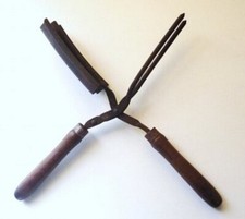 Antique Hand Held Hair Curler STOVE TOP CURLING IRON CRIMPER WOOD HANDLES