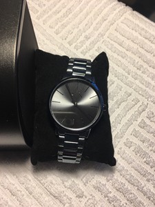 ax2702 armani
