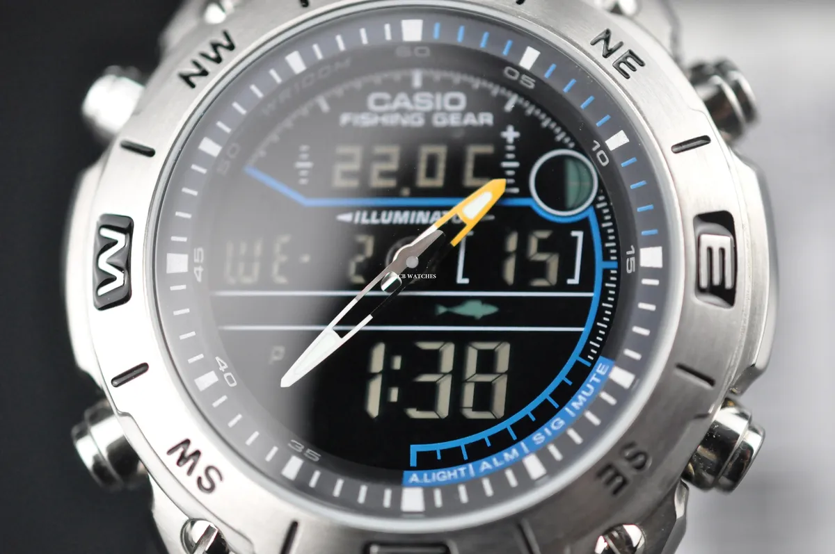 stå et eller andet sted Hassy Casio Analog-Digital AMW-703D-1AV watch fishing | eBay
