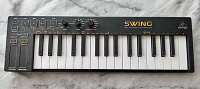 Behringer Swing Midi Controller (defekt, Beschreibung genau lesen)