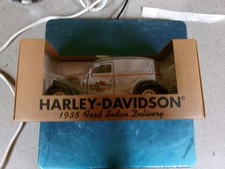 Harley-Davidson 1935 Ford Sedan Delivery Die Cast Coin Bank 97807-01V B