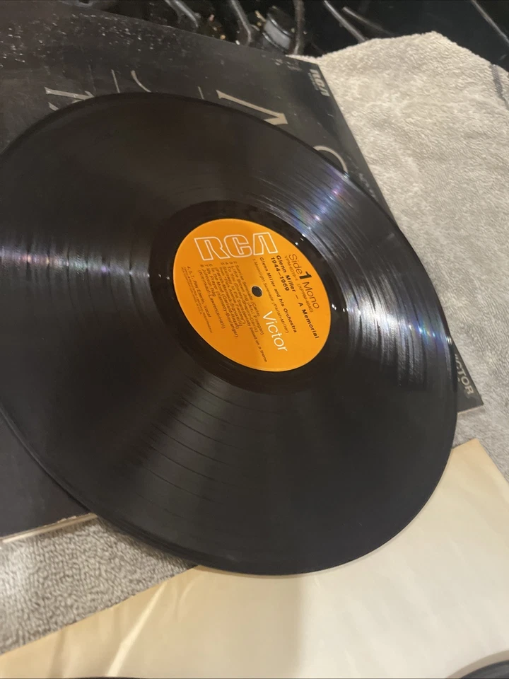 505GLENN MILLER A Memorial 1944-1969 (2LP, 1969) Good And 1 Bonus - Image 4 of 4