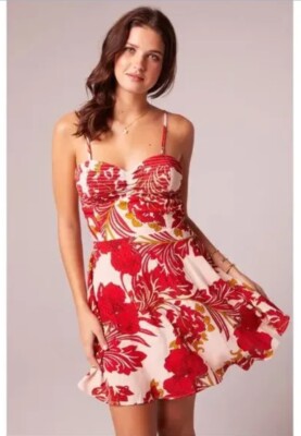 NWT Band Of The Free Dancing Queen Red Floral Mini Dress L