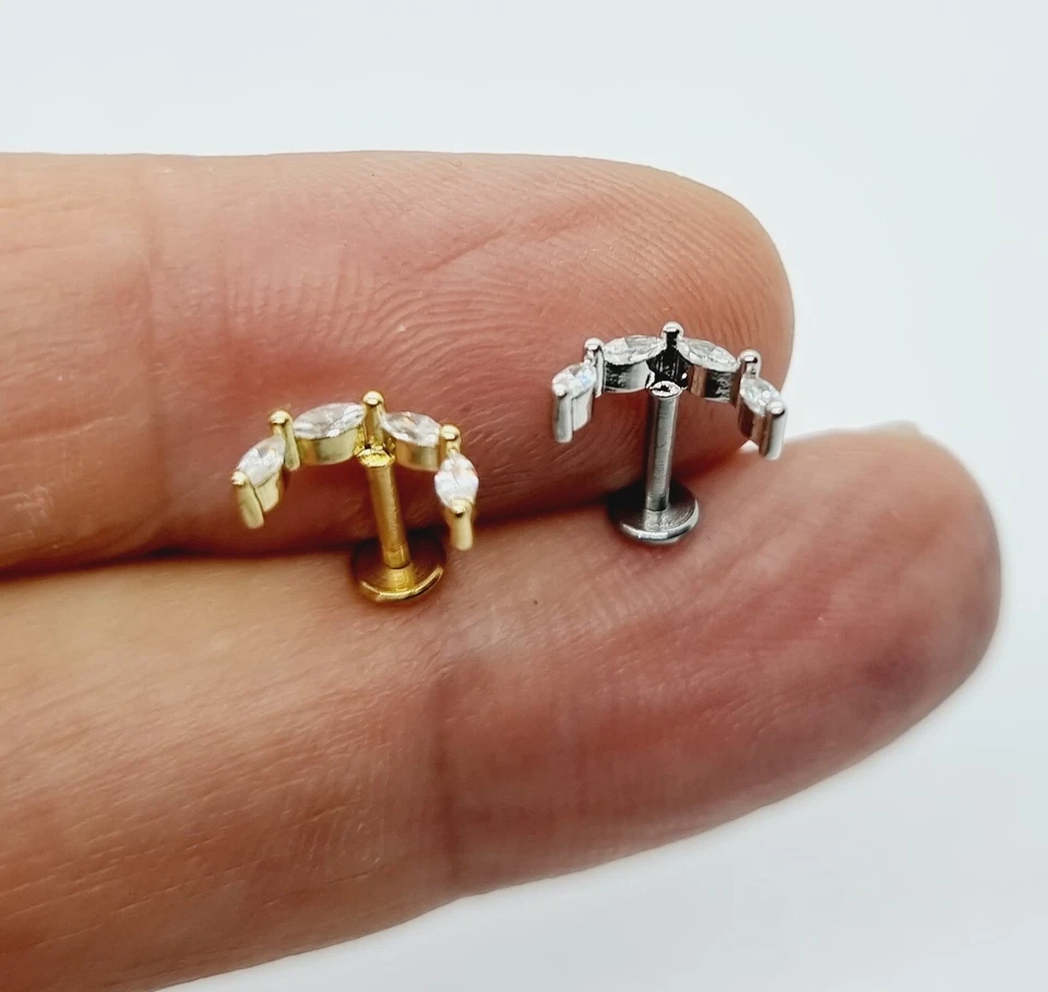 Piercing da orecchio luna con zirconi in acciaio inox per eliix trago lobo - Immagine 3 di 4